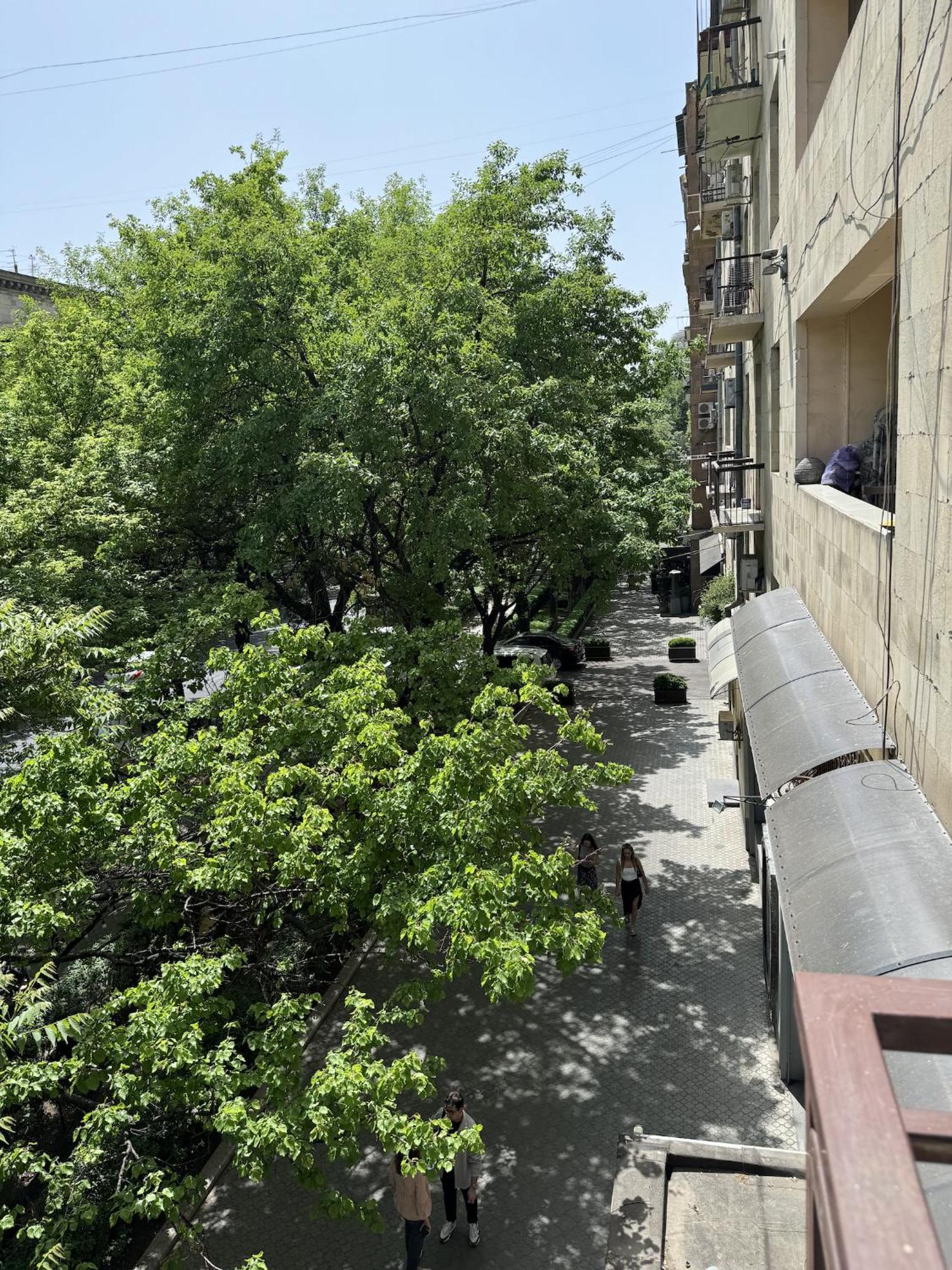 Your Spacious Home, City Center Erevan Esterno foto