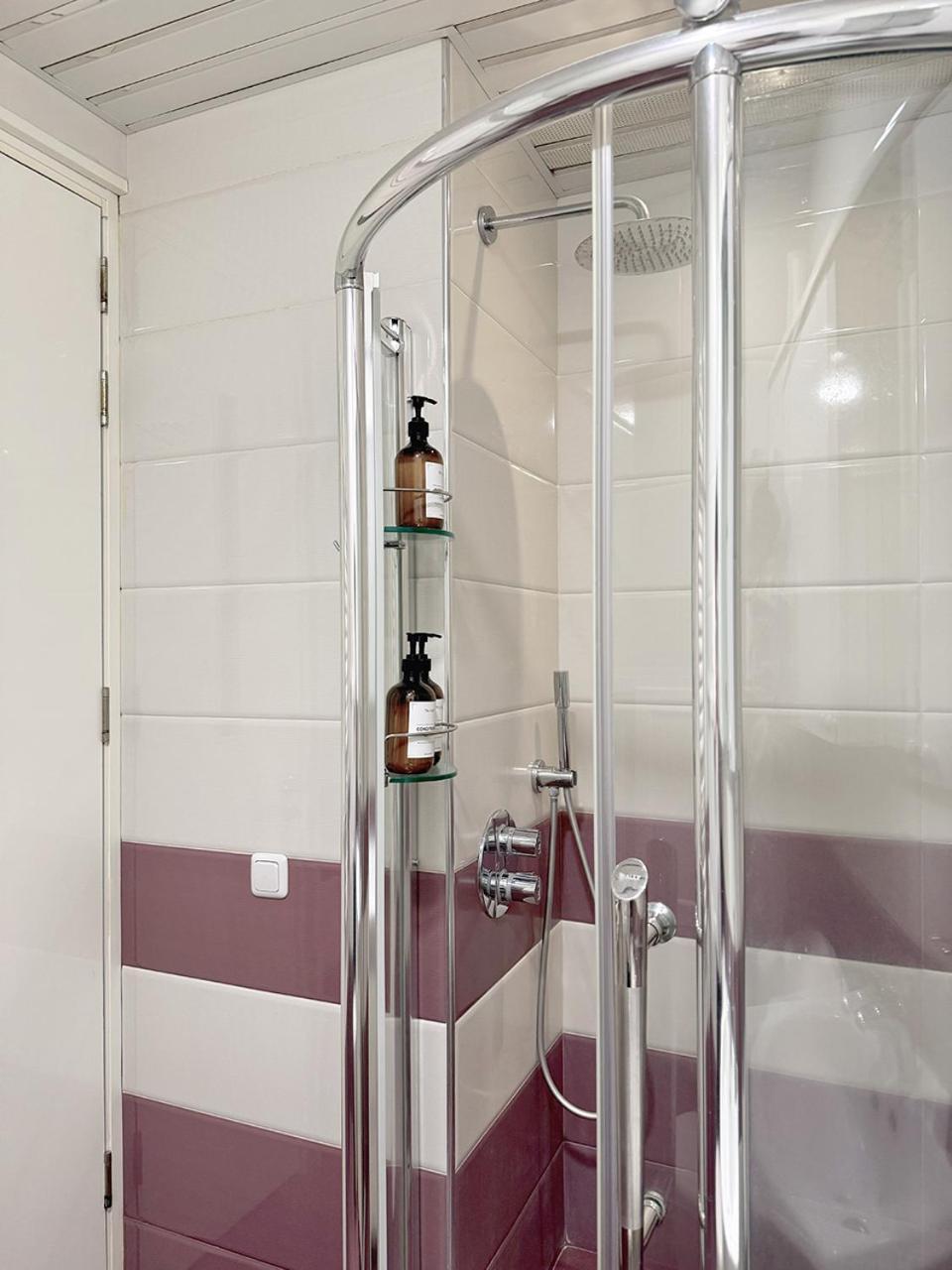 Your Spacious Home, City Center Erevan Esterno foto